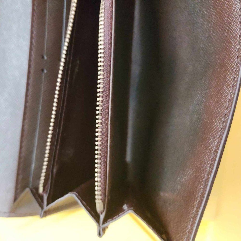 Long wallet - Picture 9 of 13
